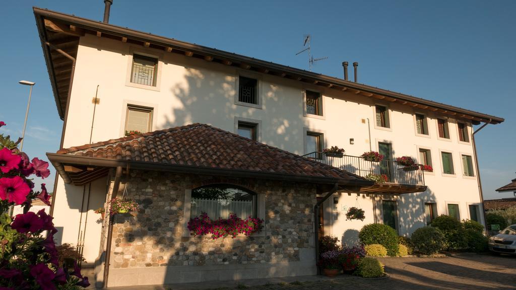 Agriturismo Residence Caporale Remanzacco Ngoại thất bức ảnh